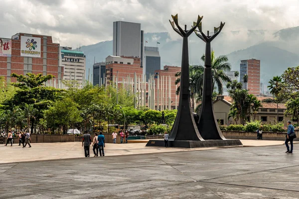 Medellin Colombia Maart 2018 Bekijken Monument Een Eerbetoon Aan Artsen — Stockfoto