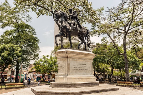 Medellin Κολομβία Μαρτίου 2018 Άγαλμα Του Simon Bolivar Πάνω Στο Εικόνα Αρχείου