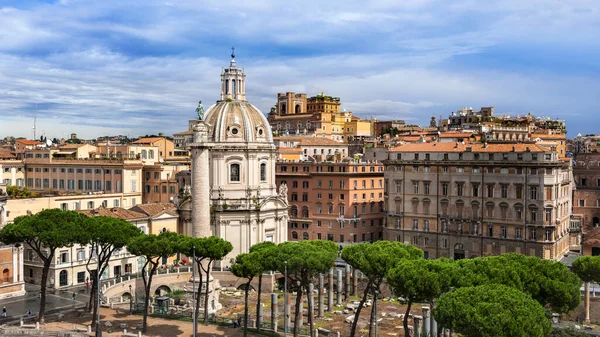 Kilátás Római Városképre Trajan Column Santa Maria Loreto Templom Piazza — Stock Fotó