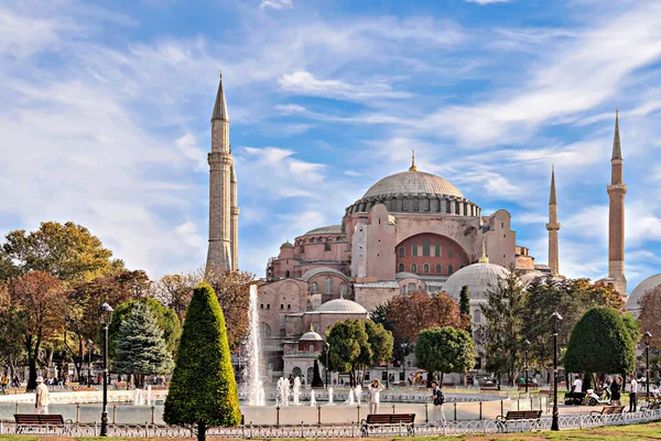 Istanbul Türkei September 2014 Blick Auf Die Hagia Sophia Heilige — Stockfoto