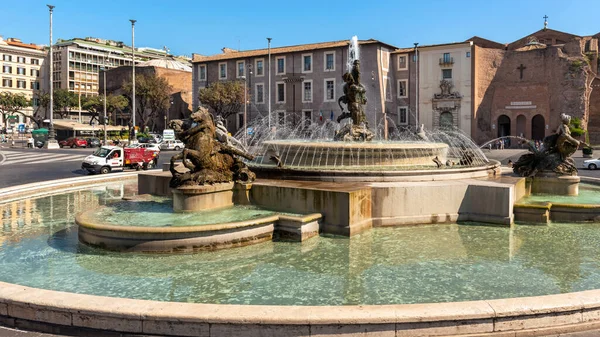 Rom Italien August 2014 Brunnen Auf Der Piazza Della Republica — Stockfoto