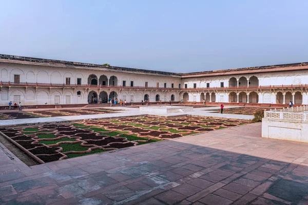 Agra Indien Nov 2018 Menschen Besuchen Gebäude Agra Fort Palast — Stockfoto