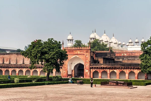 Agra Indien Nov 2018 Menschen Besuchen Gebäude Agra Fort Palast — Stockfoto