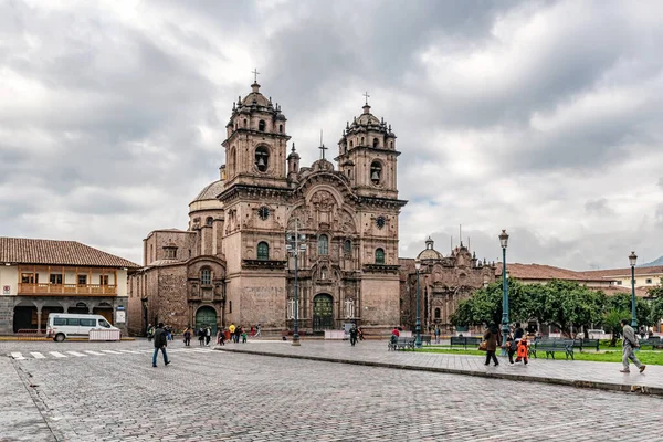 Cusco Peru April 2019 People Visiting Cathedral Temple Society Jesus — Stock Photo, Image