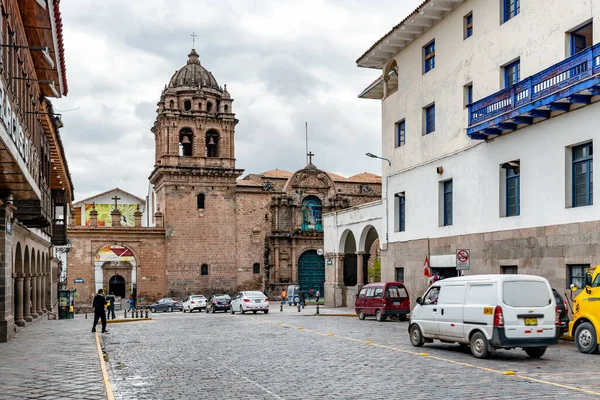 Cusco Peru Dubna 2019 Fasáda Chrámu Kláštera Řádu Panny Marie — Stock fotografie