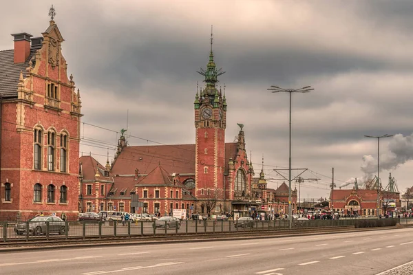 Gdansk Polonia Feb 2019 Vista Los Edificios Históricos Estación Tren —  Fotos de Stock