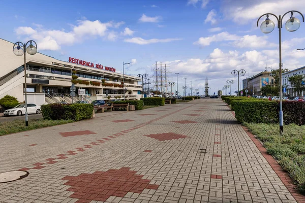 Gdynia Pologne Sept 2019 Voir Sur Trottoir Situé Sur Jetée — Photo