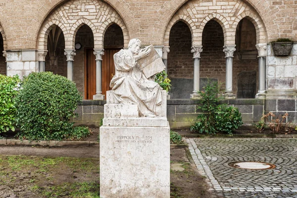 Kilátás Hippolyt Szoborra Gerresheim Düsseldorf Németország — Stock Fotó