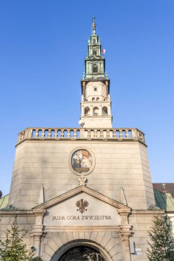 Czestochowa, Polonya - 12 Aralık 2019: Jasna Gora Tapınağı, Czestochowa Manastırı, Polonya 'daki en önemli ve en popüler hac yeri.