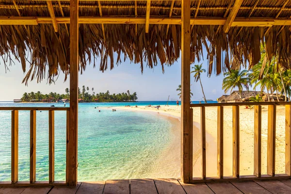 Isla San Blas Panamá Febrero 2020 Personas Relajándose Hermosa Playa —  Fotos de Stock
