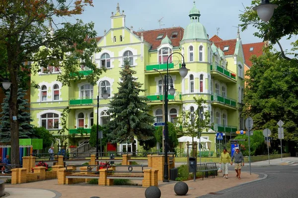 13 Temmuz 2018 Swinoujscie, Polonya, eski ev yenilenmiş