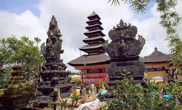 Der Tempelkomplex Von Ulun Danu Berateran See Fuße Des Tapak — Stockfoto