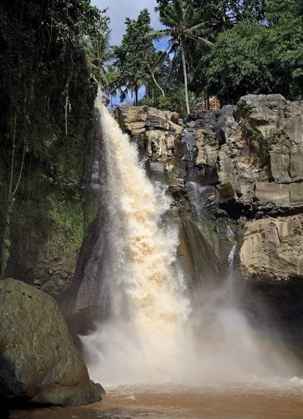 Tegenungan Waterfall Located Village Kemenuh Kilometers Ubud Island Bali Indonesia — Stock Photo, Image