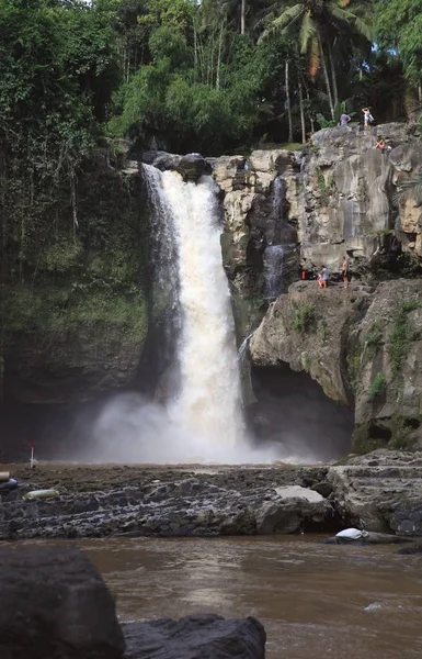 Tegenungan Waterfall Located Village Kemenuh Kilometers Ubud Island Bali Indonesia — Stock Photo, Image