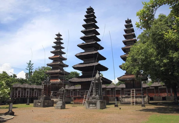 Pura Meru Świątyni Pura Meru Największa Świątynia Mieście Lombok Indonezja — Zdjęcie stockowe