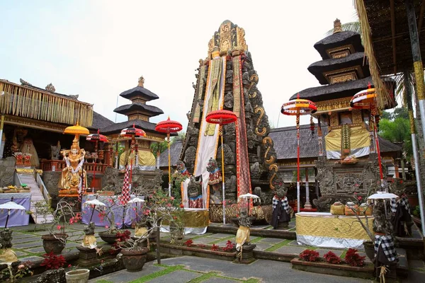 Hindu Tapınağı Taman Saraswati Devi Saraswati Bilgelik Tanrıçası Adanmış Ubud — Stok fotoğraf