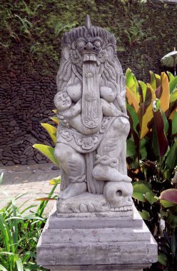 Heykeller (heykel), bölge, Pura Tirta Empul - mabedi Ubud Endonezya Bali Adası çevresinde bulunan kutsal suyu