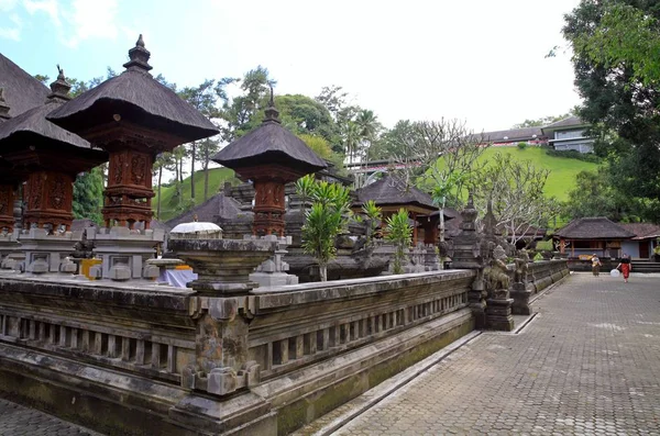 Pura Tirta Empul Kutsal Tapınağı Ubud Bali Adası Endonezya Çevresinde — Stok fotoğraf