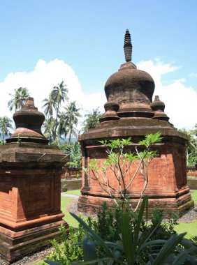 Budist Tapınağı da Bali Adası - Gandi Budha Kalbukbun, Endonezya
