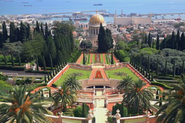 The Baha'i World Center (Heb.   ) is a pilgrimage site and administrative center for followers of the Baha'i faith in the city of Haifa and Acre in Israel. Known for its gardens spread out on the Carmel mountain range. clipart