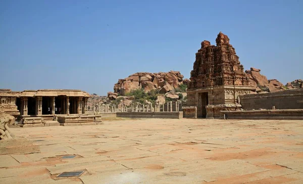 Templo Virupakshi Templo Hindu Dedicado Shiva Localizado Hampi Nas Margens — Fotografia de Stock