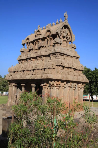 Komplex Jeskynních Chrámů Grandiózním Reliéfem Sestup Gangů Zem Městě Mahabalipuram — Stock fotografie