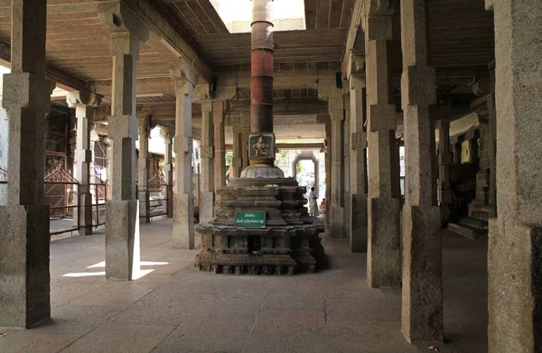 Ινδουιστικός Ναός Sarangapani Ναός Στην Πόλη Kumbakonam Νότια Ινδία — Φωτογραφία Αρχείου