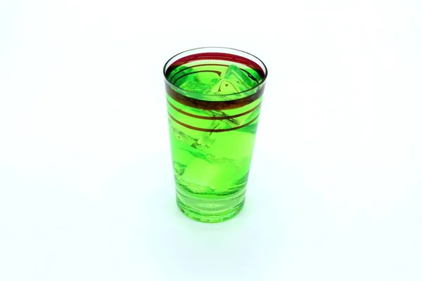 Pila Verde Vetro Con Liquido Ghiaccio — Foto Stock