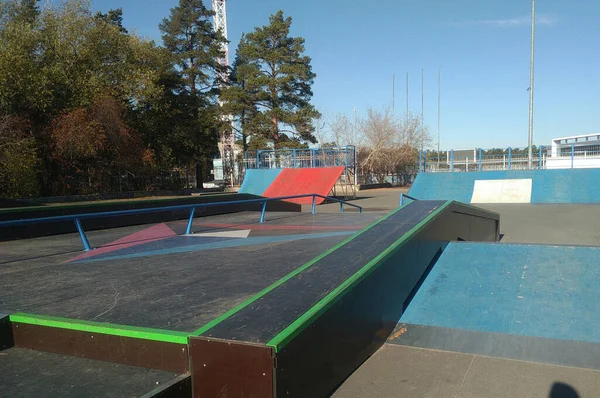 Skateboard Rampe Stadtpark — Stockfoto