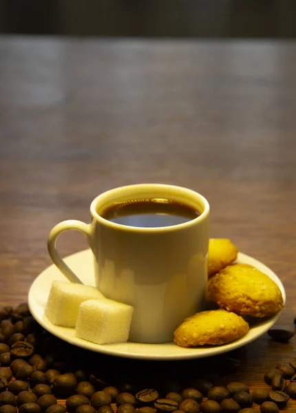 Copo Branco Com Café Preto — Fotografia de Stock
