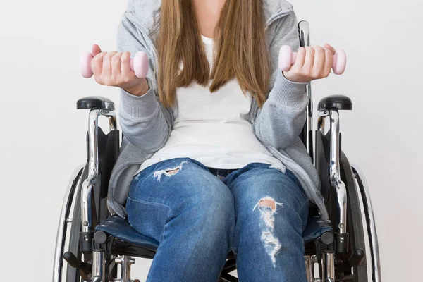 Disabled Woman Exercising Dumbells Cropped Image Face — Stock Photo, Image