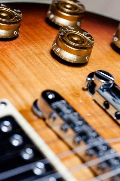 Vintage Heavy Relic Electric Guitar Closure — стоковое фото