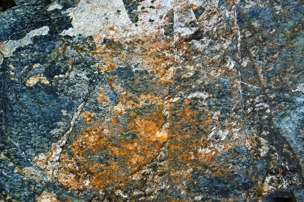 Naturalne tekstury powierzchni serpentynitów wydobywa się w górach Ural. — Zdjęcie stockowe