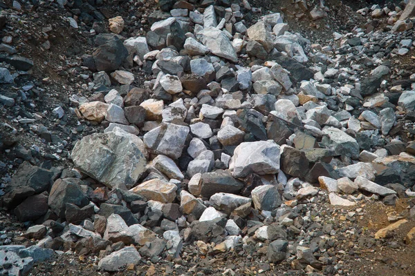 Tekstura Dużych Kamieni Kamieniołomie Wydobycia Kamienia Zbliżenie — Zdjęcie stockowe