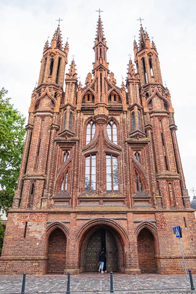 Red Brick Anne Church 1500 Flamboyant Gothic Brick Gothic Styles — Stock Photo, Image