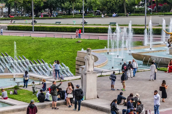 Paris Frankrike Maj 2018 Vackra Fontäner Och Pooler Tracadero Trädgårdar — Stockfoto