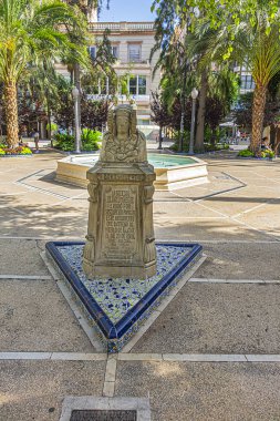 Elche, İspanya - 4 Temmuz 2019: Elche Heykel Kadını (Dama de Elche) - İber sanatının en önemli eseri. Dama de Elche M.Ö. 4. yüzyıldan bir İber eseri olarak bilinir.