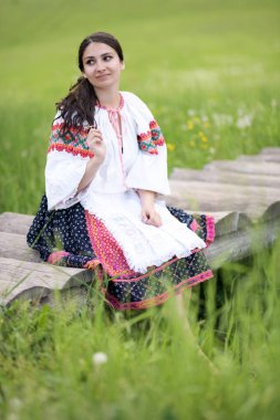 Slovakça folklor. Folklor dansçısı.