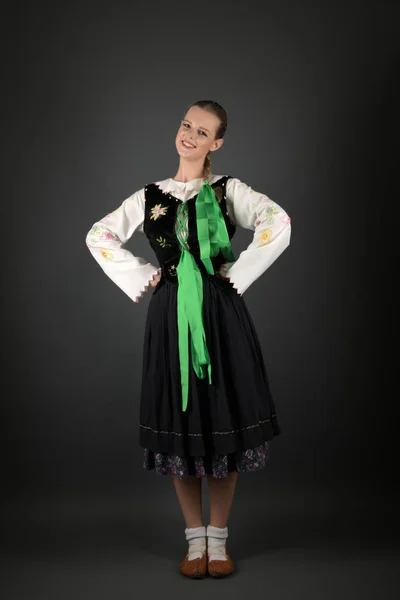 Dançarina Tradicional Folclore Eslovaco — Fotografia de Stock