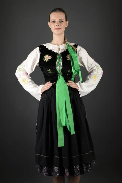 Tradycyjnymi Tancerz Folklor Słowacki — Zdjęcie stockowe