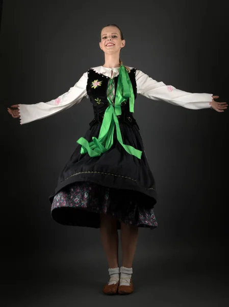 Slovakiska Folklore Dansare Kvinna — Stockfoto