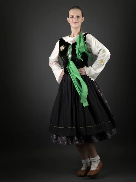 Slovakiska Folklore Dansare Kvinna — Stockfoto