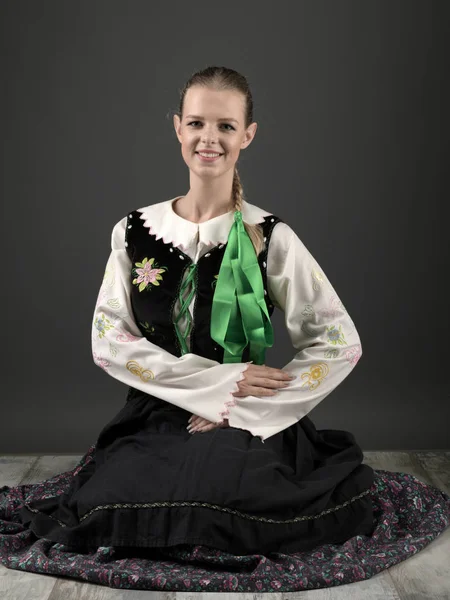 Eslovaquia Folklore Bailarina Mujer — Foto de Stock