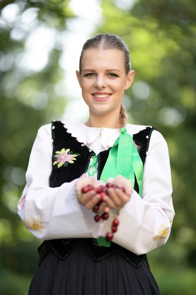Danseuse Folklorique Slovaque — Photo