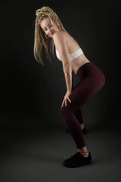 Sexy Vrouw Dansen Dancehall — Stockfoto