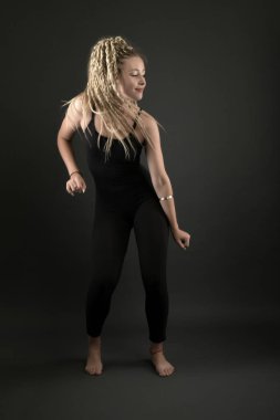 seksi kadın dancehall dans 