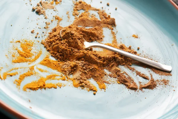 Spice Mix Curcuma Ginger Cinnamon Plate — Stock Photo, Image