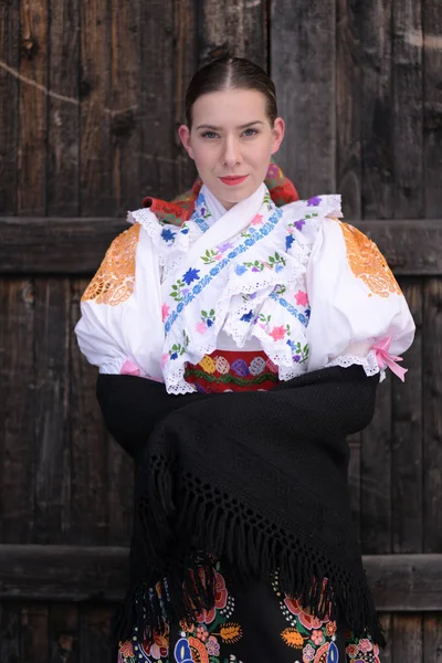 Folklore Eslovaco Traje Tradicional —  Fotos de Stock