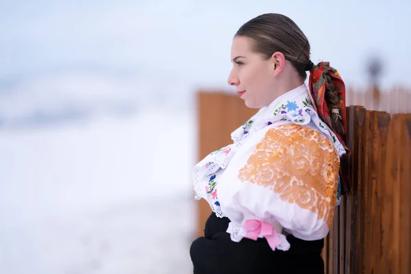 Folclore Eslovaco Traje Tradicional — Fotografia de Stock