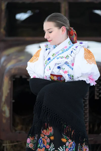 Folclorul Slovac Costum Tradițional — Fotografie, imagine de stoc